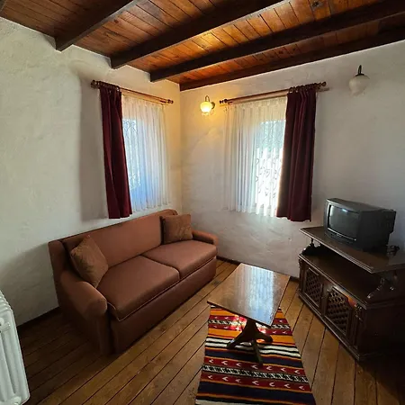 Gueler Bey Konagi Villa