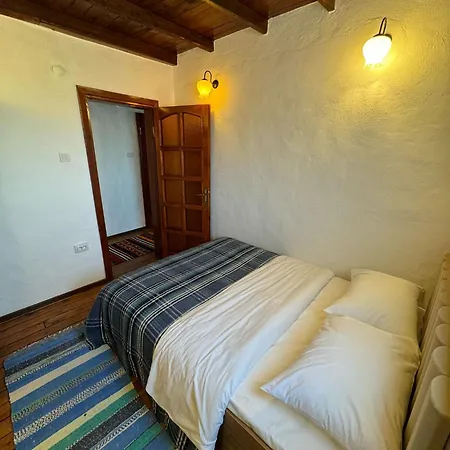 Gueler Bey Konagi Villa